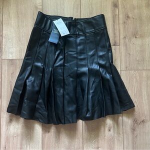 [NEW W/ TAGS] Abercrombie Vegan Leather Pleated Mini Skirt